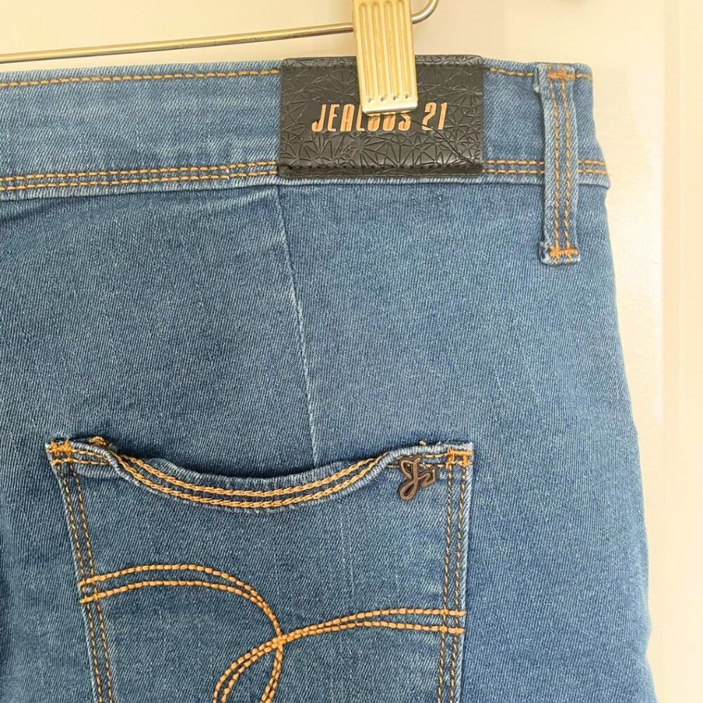 Jealous 21 Womens Blue Denim Stretch Cut off Shorts Bottom Size 34 - Picture 5 of 9